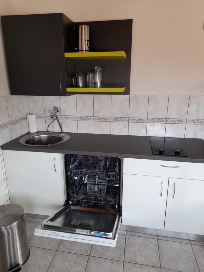 Fun&Sun Appartement Zaboric Buitenkant foto